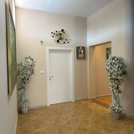 Osmani Hotel 3*