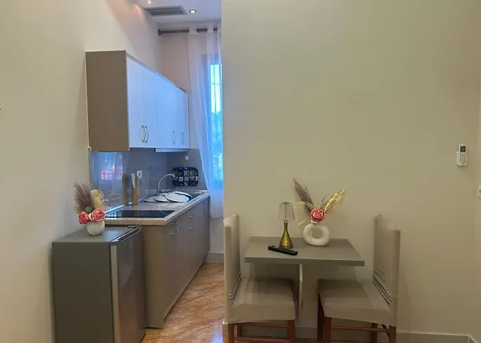 Osmani Hotel Maminas