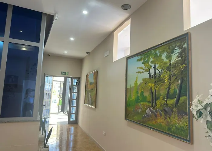 Hotel Osmani Maminas